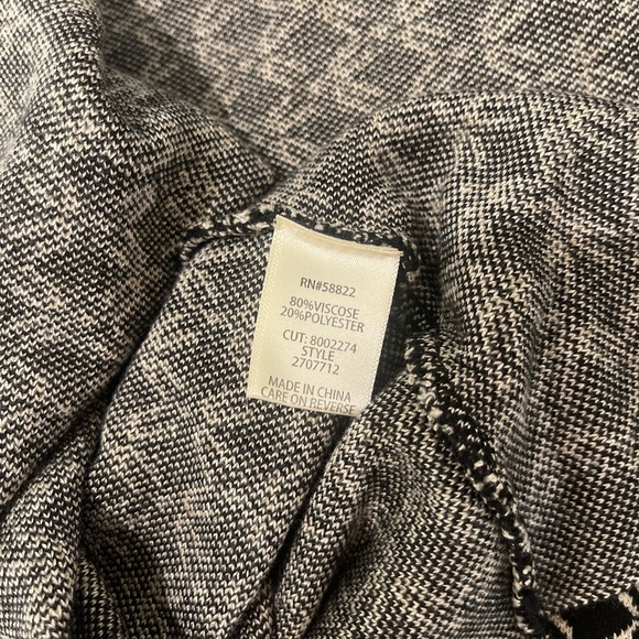 Max studio knit sweater skirt - Picture 5 of 5